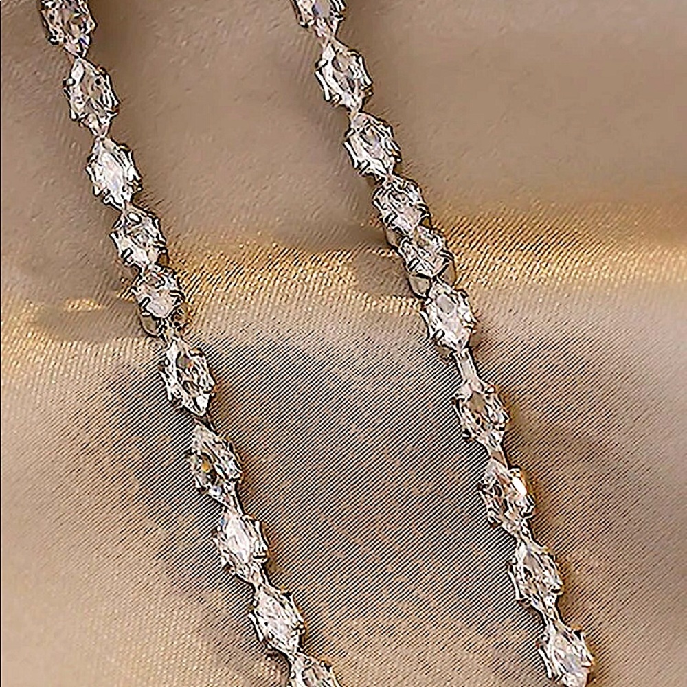 Zircon Dangle Drop Diamond Tassel Earrings - Picture 3 of 3